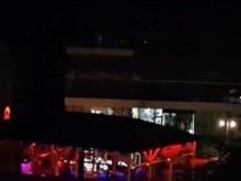 Шумна дискотека превръща в ад почивката на туристите в Приморско