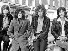 Рок легендите Led Zeppelin на съд