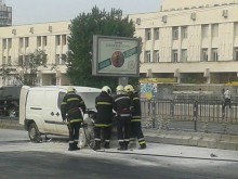 Екшън на "Цар Борис Трети Обединител", кола пламна в движение