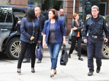 Бъчварова: 136 465 са чиновниците у нас