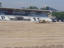 Ще има ли представяне на Лаута? Наближава крайният срок за зачимяването