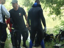 Действията на водолазите в търсенето на Петьо вече били излишни