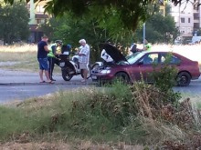 Катастрофа в Кючука! В трафик от три автомобила, два се блъснаха