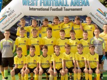 Малките "канарчета" грабнаха титлата на Juniors Cup 2016