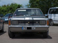 Пловдивчанин продава Ford Taunus с обявa-трепач