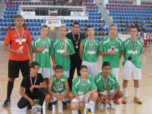 Футболистите на Брестник взеха първа купа от игрите на БАСС