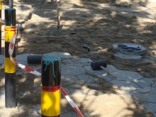 Нови плочки за най-пострадалите заради нагло паркиране тротоари