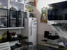 Наркотрафикант се шири в лукс в килия с телевизор и библиотека
