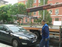 Млад мъж се оплака: Срязаха и четирите ми гуми на бул. "Васил Априлов"!