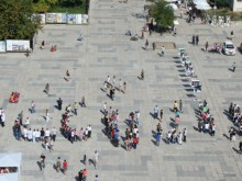 Красив български фестивал на площад "Централен" в Пловдив