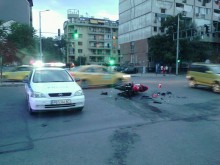 Блъснатият на булевард "Руски" моторист е със сътресение на мозъка