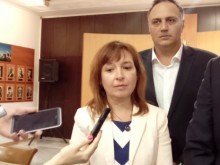 Министър Русинова: Държавата отделя 200 млн. лева годишно за социални услуги