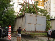 Премахнаха опасни метални съоръжения в "Северен"