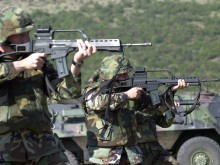 Вижте какво направиха в Литва заради армията си