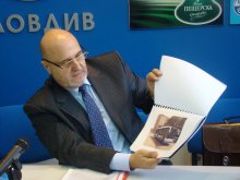 От 15-и декември се возим на швейцарски тролеи, догодина може и на американски