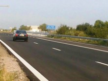 Подновяват ремонта на моста над река Стряма на АМ "Тракия"