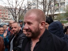 Динко иска от Бойко Борисов бедни и бездомни да пазят границата