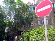 В понеделник се спира за час движението около Техническия университет