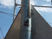 Мъж забеляза знаци със свински опашки в Пловдив и ги снима