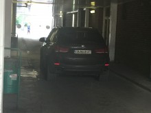 Това не много евтино БМВ ядоса пловдивчанин
