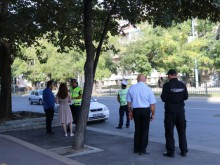 Полицаи дадоха дрегер на безпаметно пиян шофьор и не повярваха на очите си!