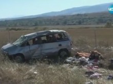 Майка и двете й деца пострадаха при катастрофа на АМ "Струма"