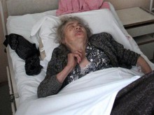 Увеличават се случаите, при които възрастни хора търпят насилие от децата и внуците си