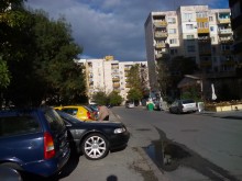 Има правилен и грешен начин на паркиране, този е нагъл