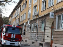 Напълно унищожен е апартаментът срещу Гарата, има задържан