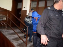 Близнакови заблуждавали, че Дупнишката каса е банков клон