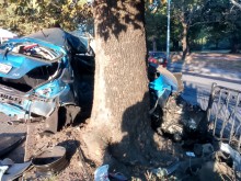 Пияна млада дама стана участник в катастрофа по бул."Христо Ботев"