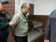 Арестуваният с милиони фалшиви евро - боязлив, плачещ и с епилепсия 