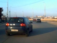 Луд шофьор показа в Пловдив, че е готов за "Формула 1"
