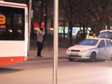 Катастрофа с автобус в Пловдив! Очевидци: Водачката на сеата е виновна!