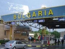 Граничен полицай хванат с 20 000 лева рушвети в дома му