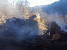 Голям пожар в смолянско село
