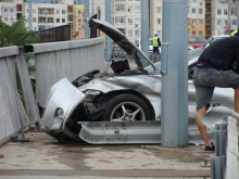 Екшън с полицаи на мотори в Пловдив завърши с катастрофа