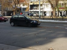 "Фолксваген" помете жена на пешеходна пътека в Пловдив