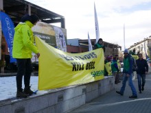 Активисти на "Грийнпийс" протестираха в Пловдив