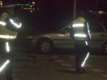 Задържаха хулиган, потрошил с бухалка товарен автомобил на пътя