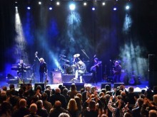 Днес е денят - The Dire Straits Experience в Пловдив
