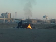 Пловдивски бездомници запалиха огън тази сутрин, за да се сгреят