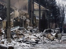 Възстановяват електричеството на обитаемите къщи в Хитрино