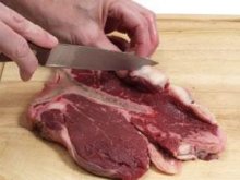 Изтеглят от пазара продукция, приготвена със съмнителното ирландско месо