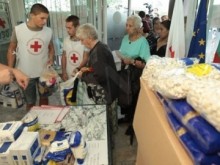 Започва раздаването на хранителни продукти на бедните