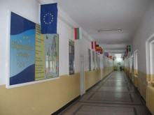 Учениците в Добрич във ваканция до края на седмицата