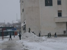 Сняг се сипе над Пловдив, очакват се обилни валежи