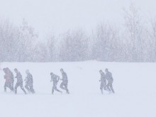 Първомайци тренират в половин метър сняг, отложиха контрола с Марково