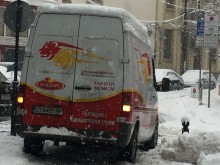 Старозагорски бус хванат в пловдивския снежен капан