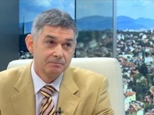 Шефът на КОС: Българинът е въоръжен